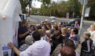 Evacuation and tension along the Russian-Ukrainian border: over 30,000 people relocated 