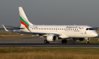 Инцидент забавя полета на „България ер“ от Франкфурт