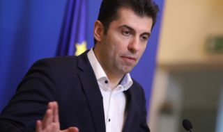 Премиерът оглежда интерконектора при Комотини