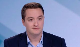 Божанков: Референдумът за еврото е стъпка към изваждането на България от ЕС