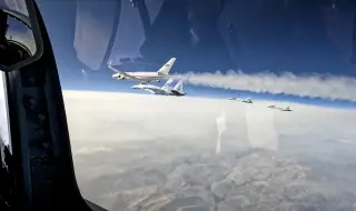 Страх тресе Путин, самолетът му е следван от четири изтребителя Су-35
