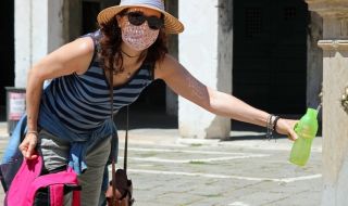 Венеция призовава туристите да пият вода от фонтаните