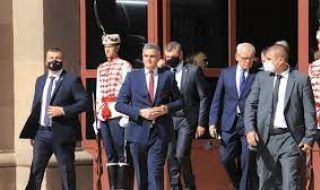 Носталгия в аванс