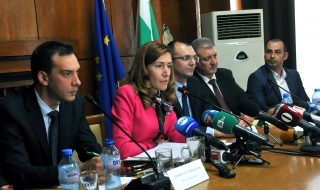 Минимален спад на чартърите за Бургас, връщаме си руските туристи