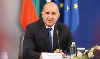 Румен Радев отправи остра критика към финансовата политика на предходните управления