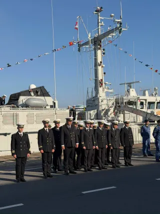 България прие от Белгия първия от новопридобитите кораби за противоминна борба СНИМКИ