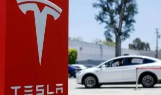 Новата платформа на Tesla ще се появи през 2025 г.