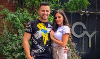 Анди от "Капките" стяга сватба с красива брюнетка