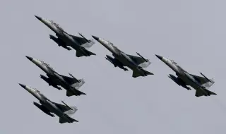 Китай критикува оръжейната сделка на САЩ с Тайван и предупреждава за рискове от ескалация