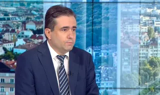 Божанов: Какво наложи при неизготвени 12 или 13 експертизи да се дава пресконференцията по случая "Петрохан"?