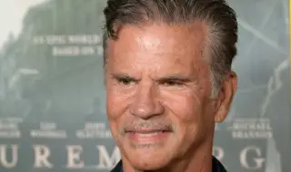 Лоренцо Ламас откри любовта на 68 години в лицето на актрисата Хедър Локлиър (СНИМКА)