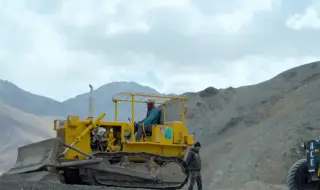 Construction of the world's highest tunnel has begun (VIDEO) **** It will be located at 4815 meters above sea level in n