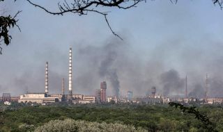 Жени, напуснали "Азот", разказаха за чуждестранните наемници в завода