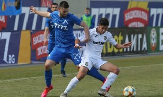 Филип Кръстев е близо до дебют във Франция