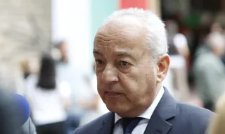 Гълъб Донев: Стремежът е МРЗ за 2027 г. да бъде по-близо до 672 евро