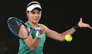 Victoria Tomova was eliminated in the first round of the tournament in Osaka 