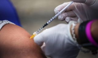 COVID-19: ще има ли нужда от трета доза ваксина