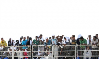 Десетки загинали имигранти след пореден инцидент в Средиземно море