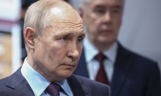 "Путин ще остане в историята като дребен диктатор"