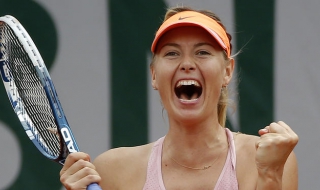 Шарапова се справи с колумбийка в Париж