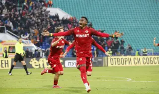 Джеймс Ето’о от ЦСКА с престижно отличие в Камерун