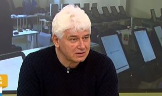 Проф. Пламен Киров: Има скандали с машините за гласуване по света
