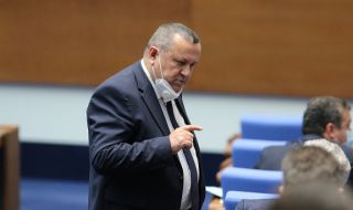 Адемов: Швейцарското правило не работи в полза на пенсионерите в България