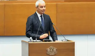 Костадинов: В името на еврозоната беше фалшифициран един държавен бюджет, предстои и втори да бъде