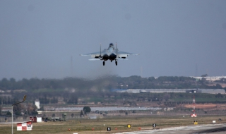 Турски самолети атакуваха позиции на ПКК