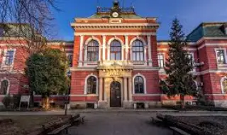 Глобиха цяла улица в Кюстендил за неразрешено паркиране