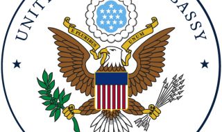 Посолството на САЩ обясни забавянето на изтребителите с пандемията