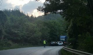 Тежка катастрофа с жертва на пътя между село Юруково и град Якоруда 