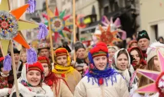 Зеленски разпореди разместване на празници заради "злощастни календарни съвпадения"