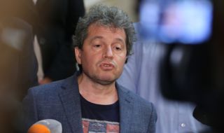 Тошко Йорданов коментира Кирил Петков: Говори тъпотии!