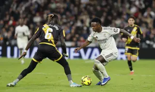 Килиан Мбапе спаси Реал Мадрид с драматичен гол в последните секунди на дербито срещу Райо Валекано