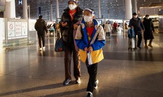 ЕС одобри временни предпазни мерки за полетите от Китай