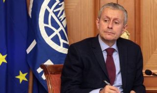 Соломон Паси: Изборите в САЩ озвериха путинофилите