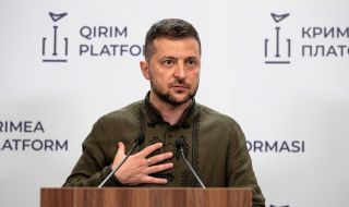 Зеленски и съпругата му почетоха паметта на загиналите защитници на Украйна