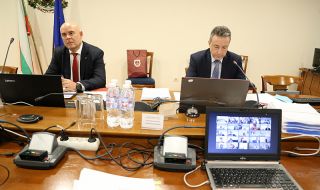 Гешев за предложението за освобождаването му: Юридическо нищо