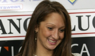 Рангелова с нов рекорд по плуване