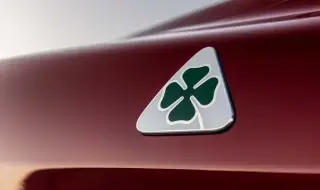 Alfa Romeo Quadrifoglio: Хибридни V6 и чисто електрически задвижвания в бъдеще
