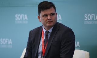 Лъчезар Богданов: България върви към политика на устойчив бюджетен дефицит