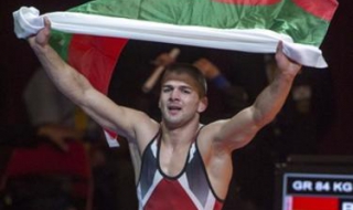 Иво Ангелов оглави ранглистата по борба