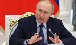 Путин: Ще разположим тактически ядрени оръжия в Беларус през юли