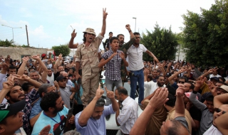Източна Либия обяви отделяне от Триполи (обновена)
