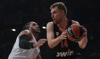 Vezenkov leads Olympiacos to seventh consecutive victory 