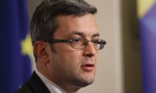 ГЕРБ пак поиска предсрочни избори