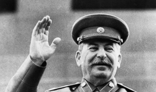 23 август 1939 г. Сталин и Хитлер поделят Европа