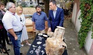 Откриха край Бургас част от най-голямото черноморско стъклено съкровище