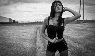 Жинола замени жена си с 22 години по-млада